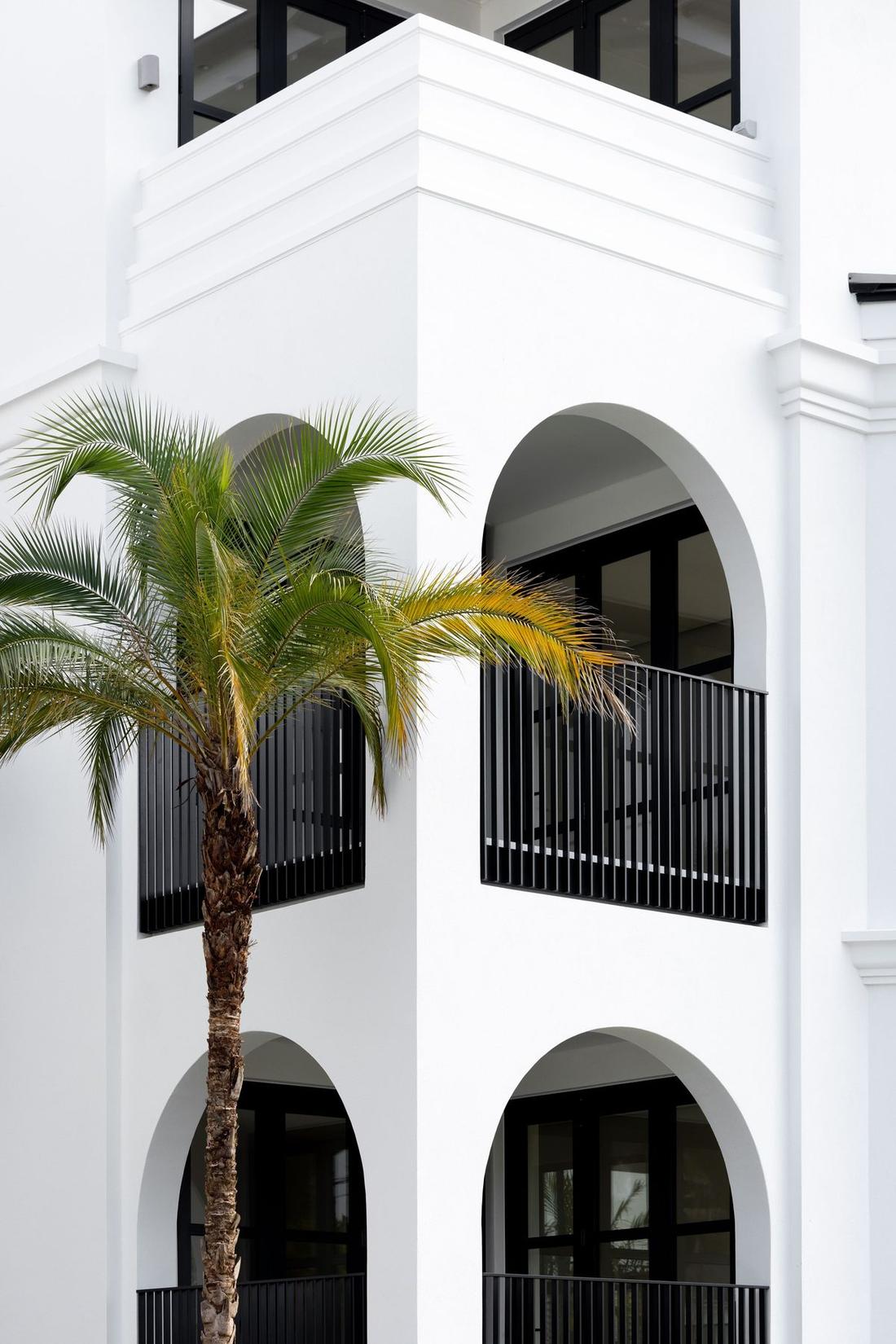 Arches Apartments - image 3