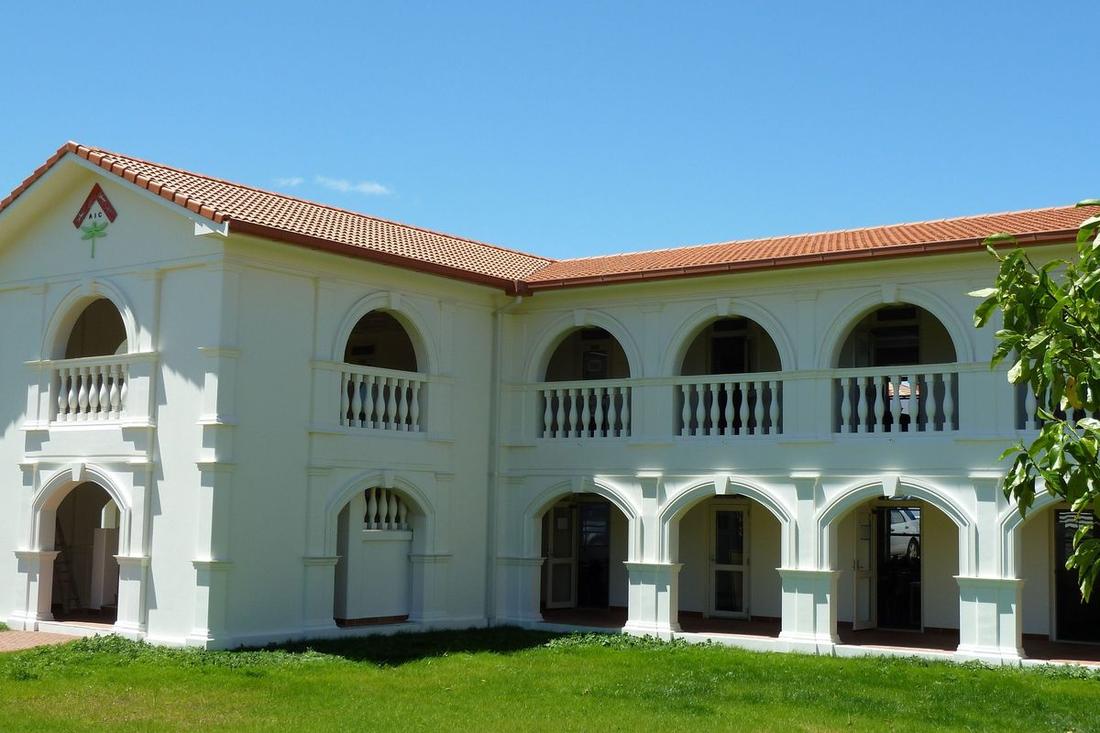 Language School Auckland - image 6