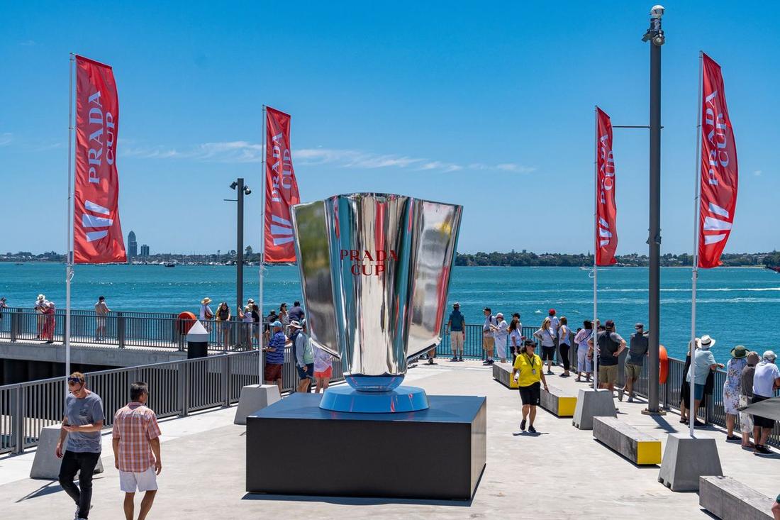 Prada Cup Replica - image 4